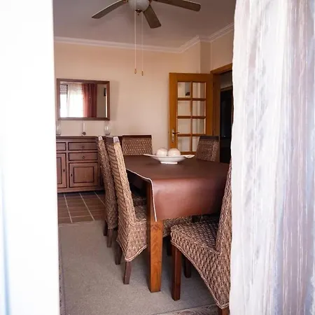 Del Rey Apartment *