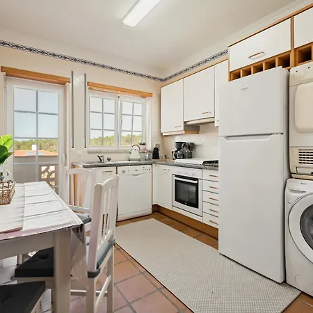 Del Rey 公寓 *